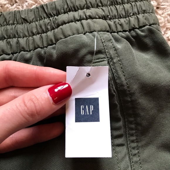 NWT GAP army green crop lounge pant - Picture 6 of 7